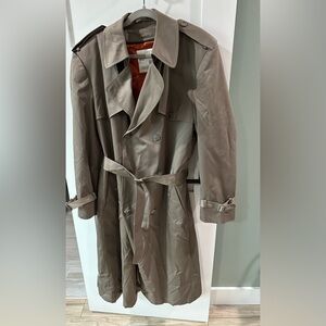 Vintage ROYAL CASTLE Trench Coat Double Breasted Removable Lining Size 42 Long